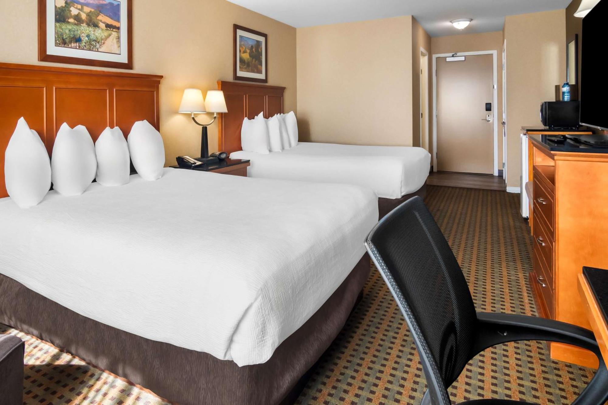 Best Western Plus Osoyoos Hotel & Suites Eksteriør billede